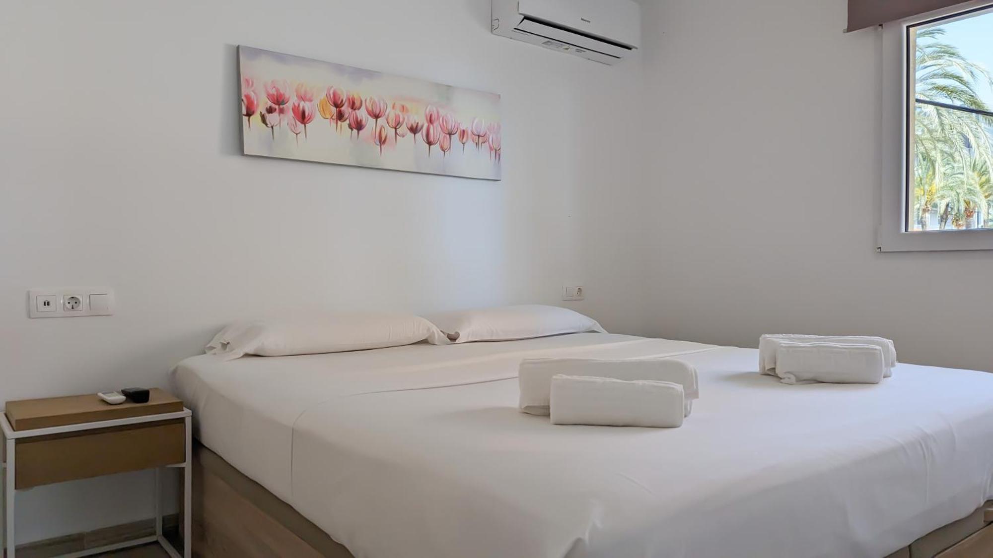Esmeralda Sea Front Apartment Benidorm Exterior foto