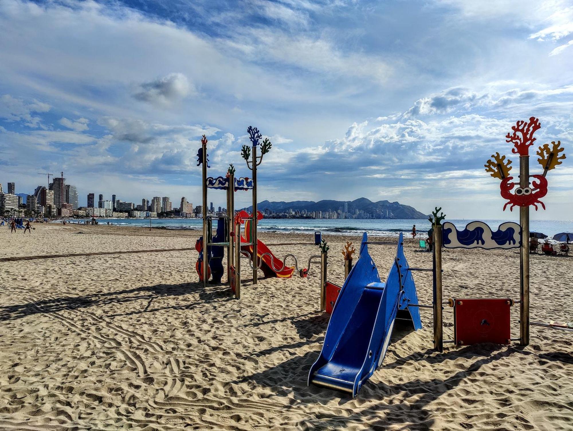 Esmeralda Sea Front Apartment Benidorm Exterior foto